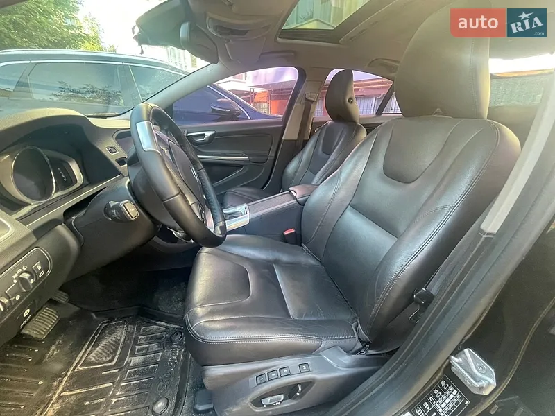 Volvo S60 2014 VIN YV1FS84BBE2313410 фото оголошення 7 з 45