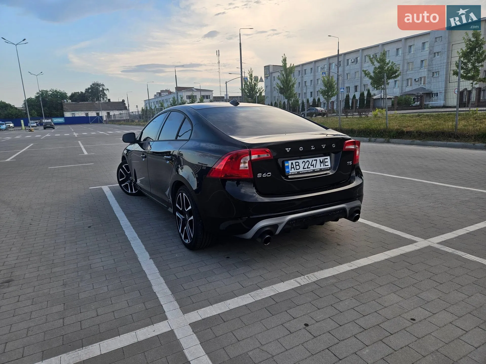 2018 Volvo S60 - мініатюра 23