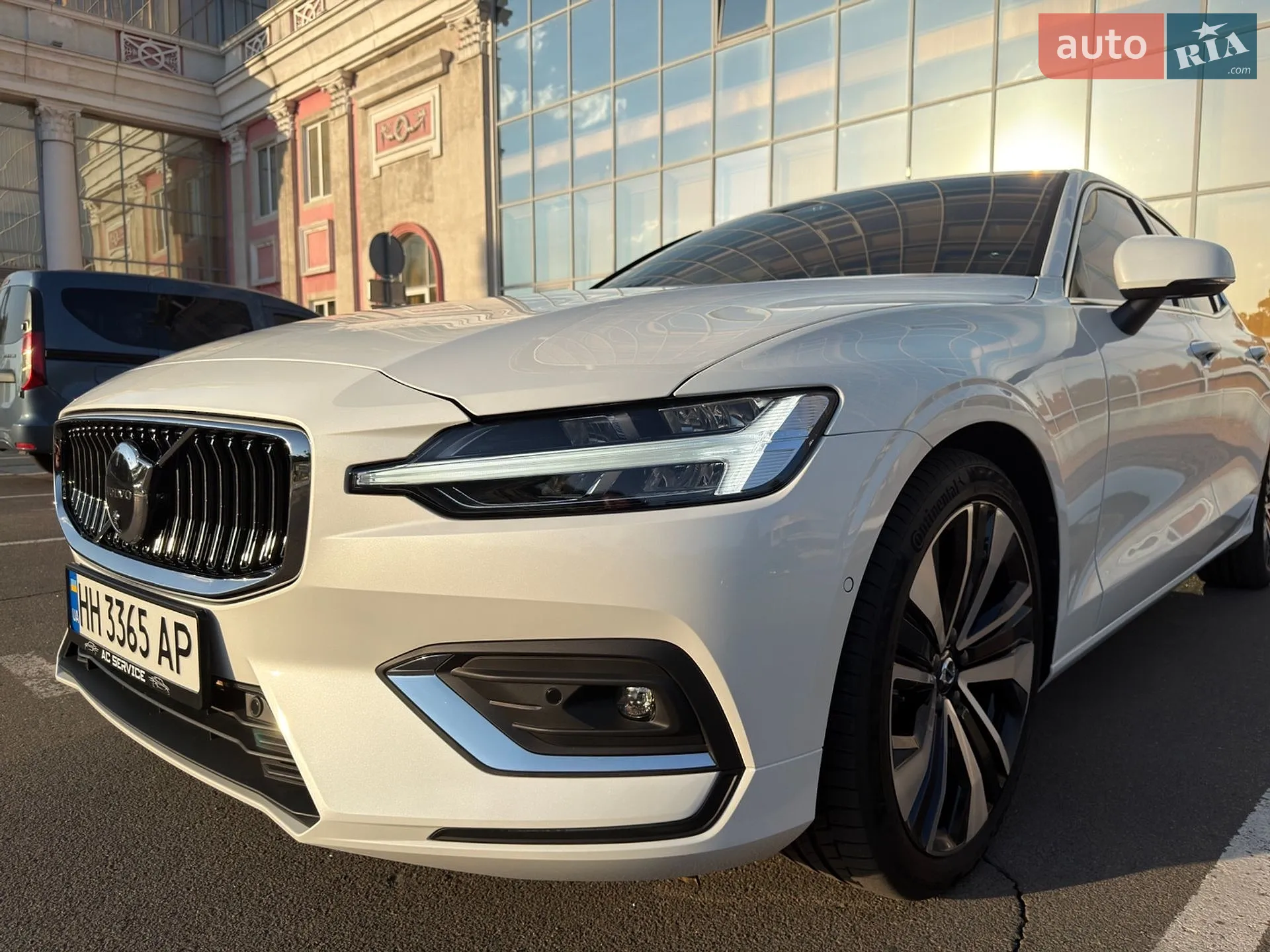 2023 Volvo S60 - мініатюра 2