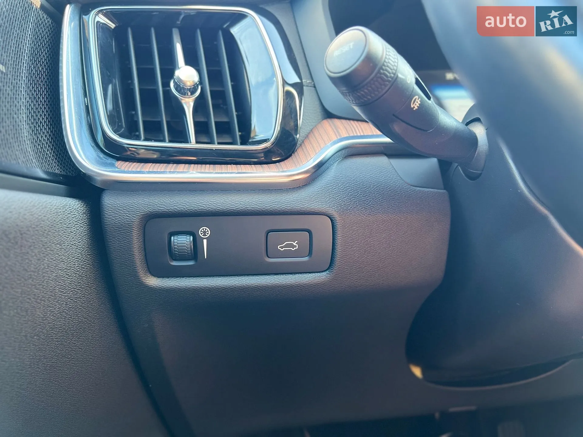 2019 Volvo S60 - мініатюра 36