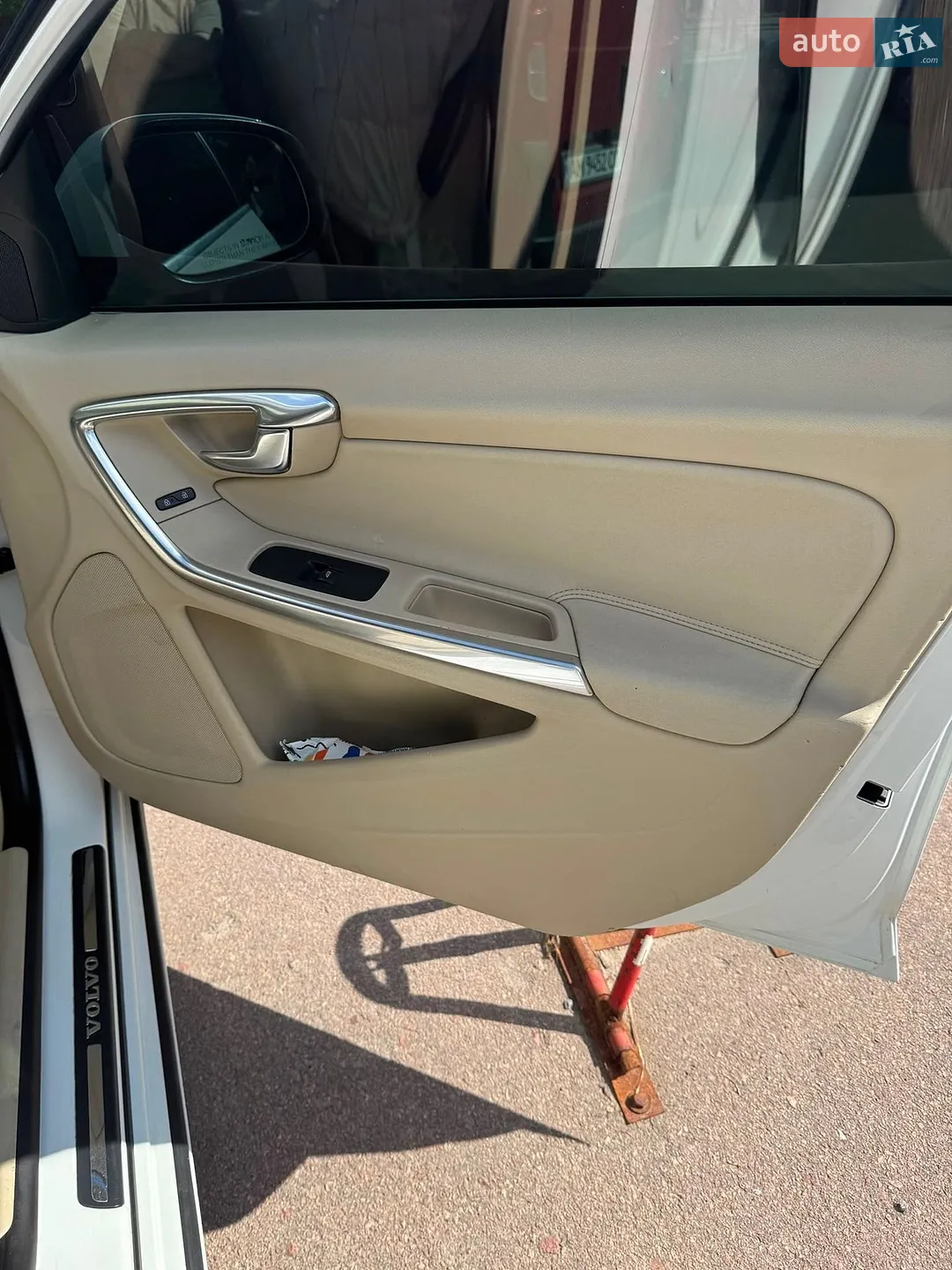 2011 Volvo S60 - мініатюра 9