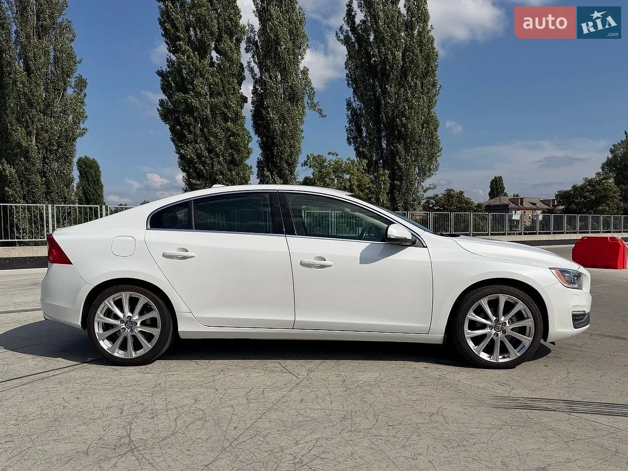2017 Volvo S60 - мініатюра 9