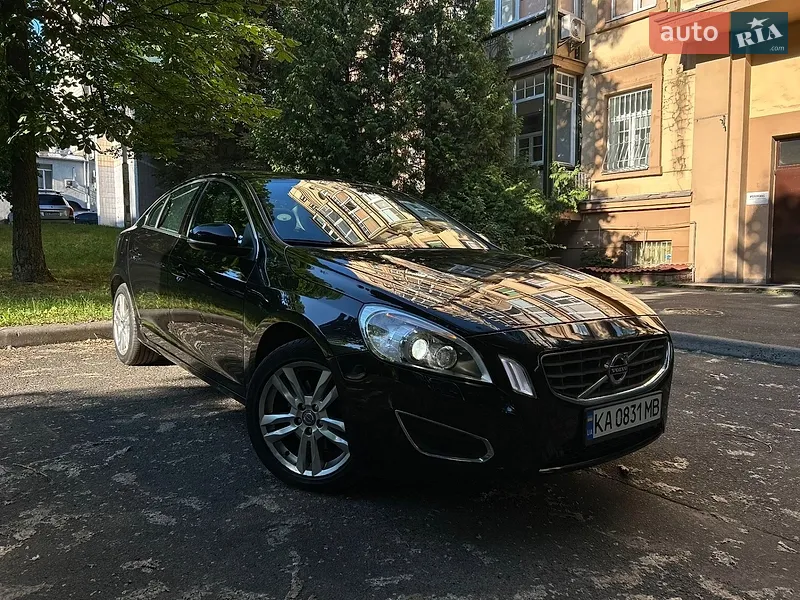Volvo S60