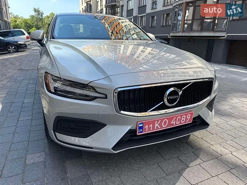 Volvo S60 2019