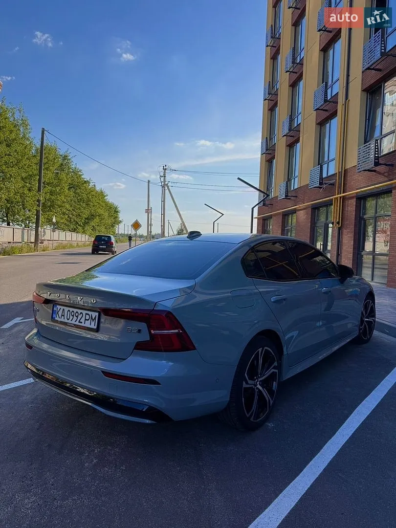 2023 Volvo S60 - мініатюра 7