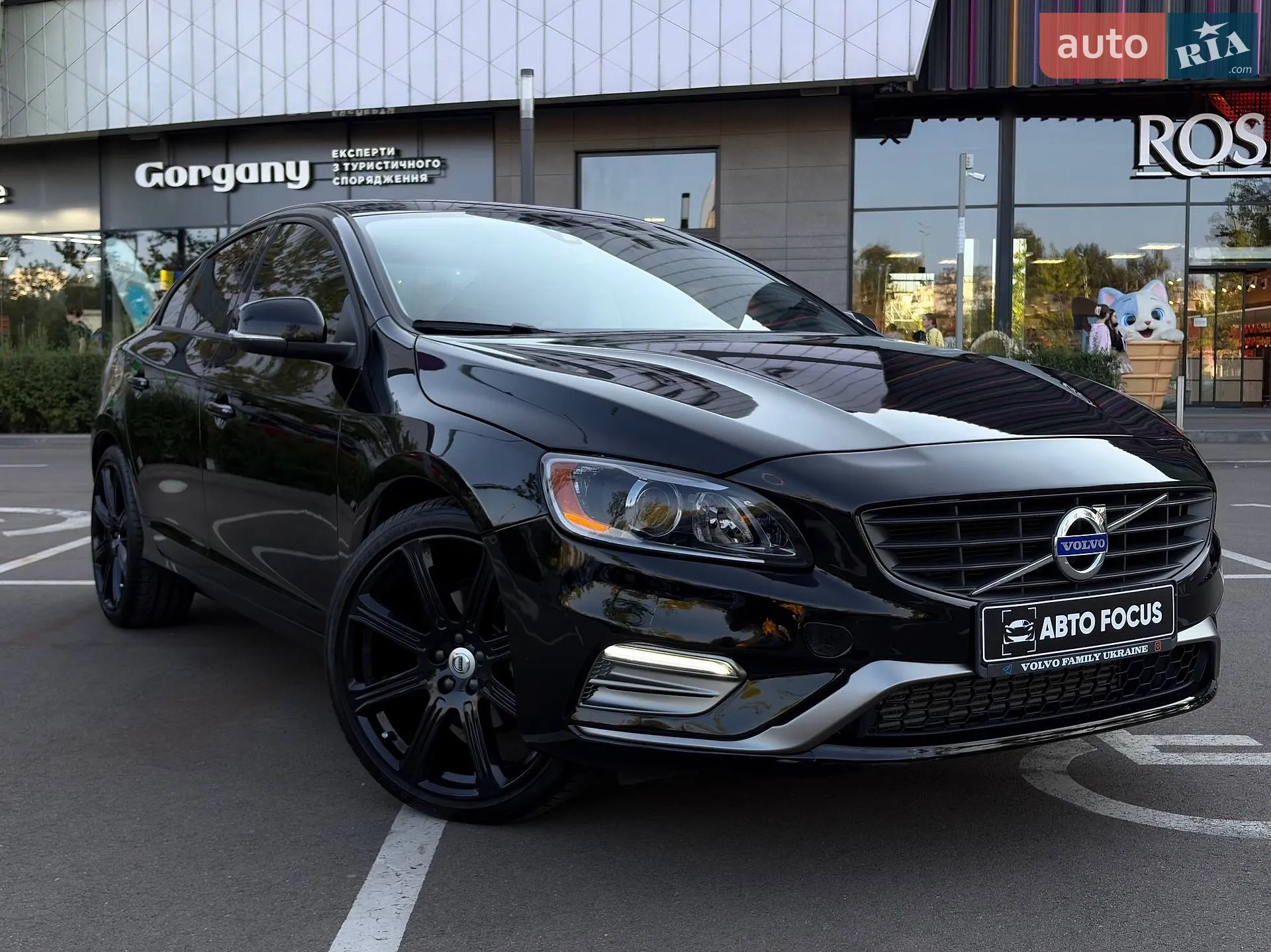 2017 Volvo S60 - фото 1