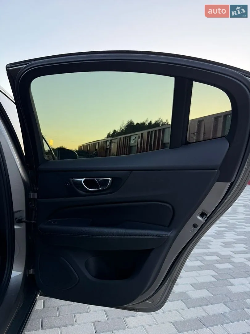 2019 Volvo S60 - мініатюра 29
