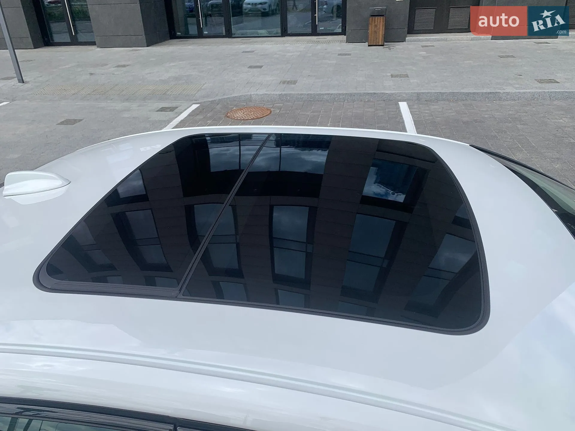 2023 Volvo S60 - мініатюра 16