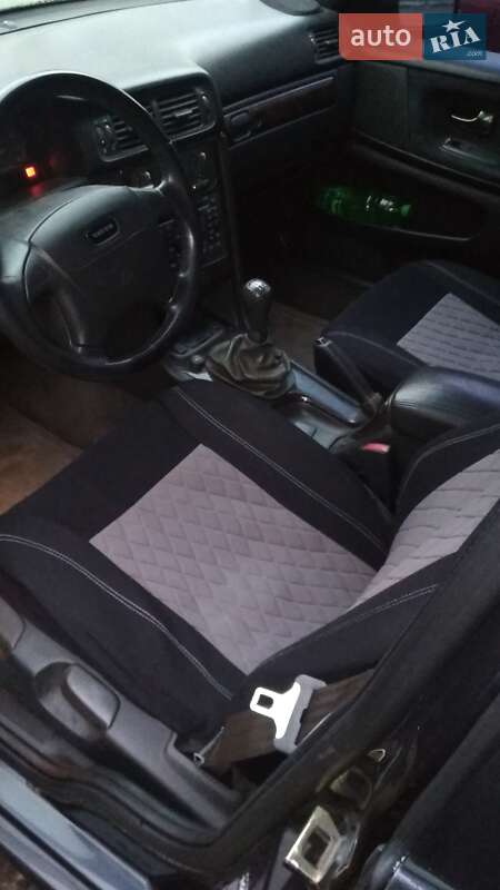 Седан Volvo S70 1998 в Хмельницком