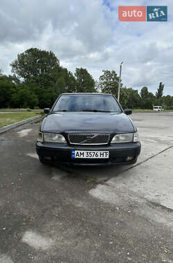 Седан Volvo S70 1998 в Каневі