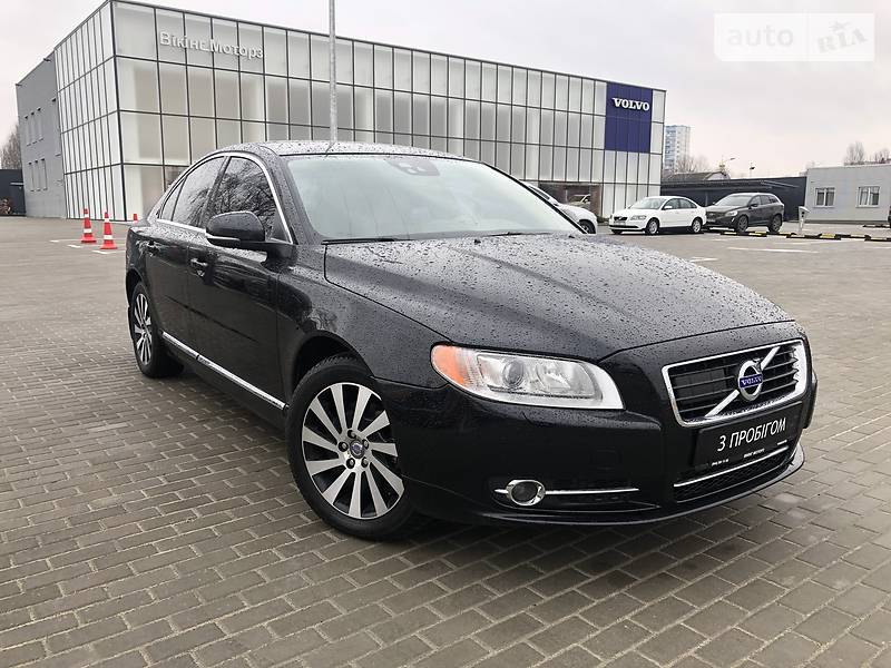 Седан Volvo S80 2013 в 