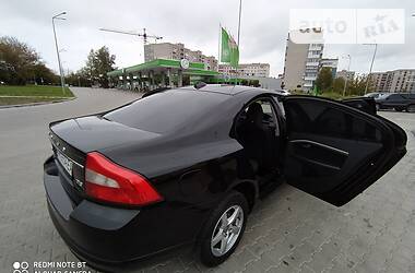 Седан Volvo S80 2012 в Житомире