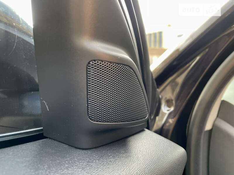 Седан Volvo S80 2012 в Киеве