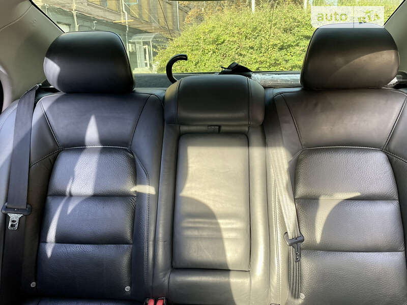 Седан Volvo S80 2012 в Киеве