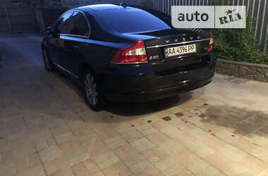 Седан Volvo S80 2012 в Киеве