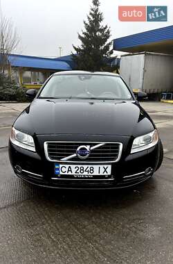 Седан Volvo S80 2011 в Умані