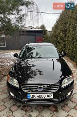 Седан Volvo S80 2013 в Рівному