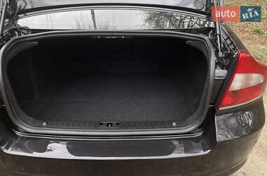 Седан Volvo S80 2011 в 