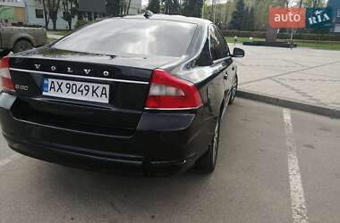 Седан Volvo S80 2011 в 