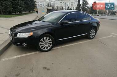 Седан Volvo S80 2011 в 