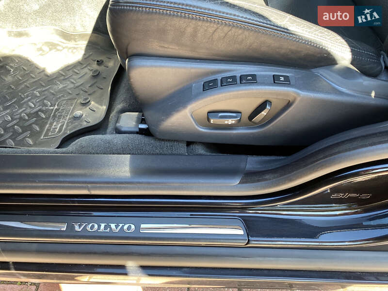 Седан Volvo S80 2012 в Львові