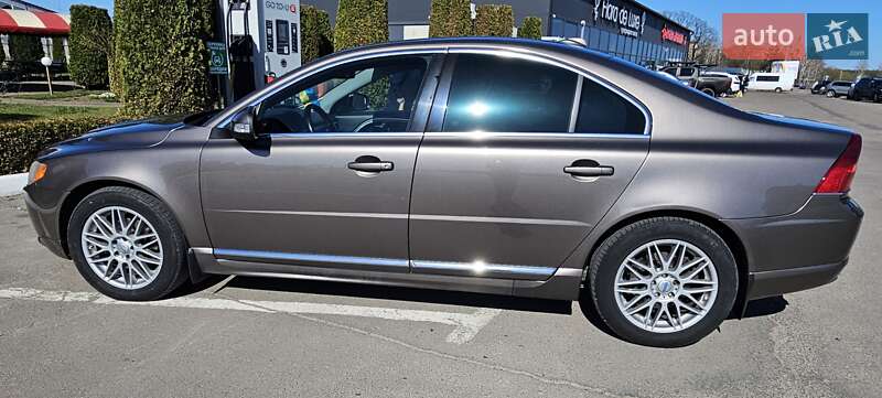 Volvo S80 2009