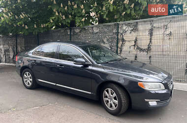 Седан Volvo S80 2013 в Киеве