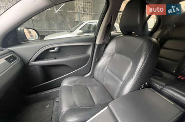 Седан Volvo S80 2013 в 