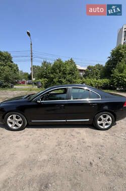 Седан Volvo S80 2010 в 