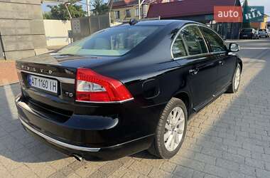 Седан Volvo S80 2014 в 