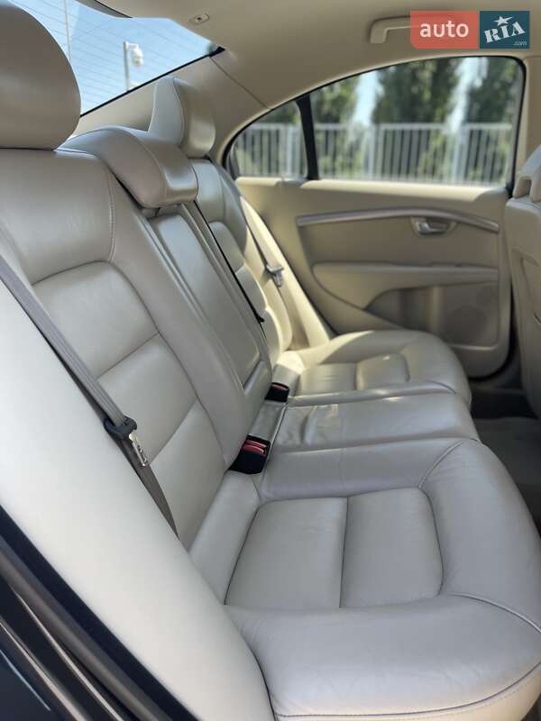 Седан Volvo S80 2014 в Киеве фото 29 Седан Volvo S80 2014 в Киеве