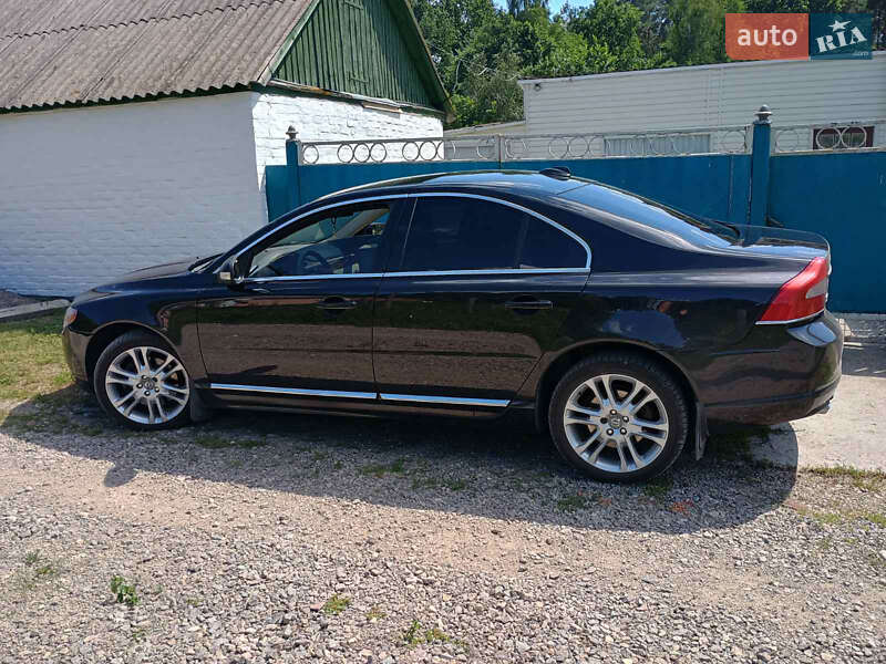 Volvo S80 2010