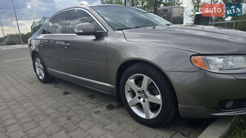 Седан Volvo S80 2008 в Новой Одессе