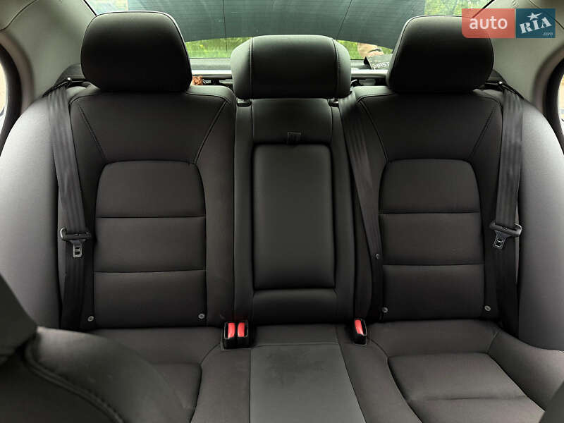 Седан Volvo S80 2012 в Харькове