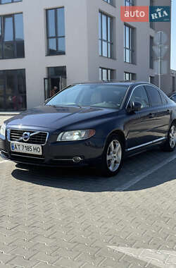 Седан Volvo S80 2010 в 
