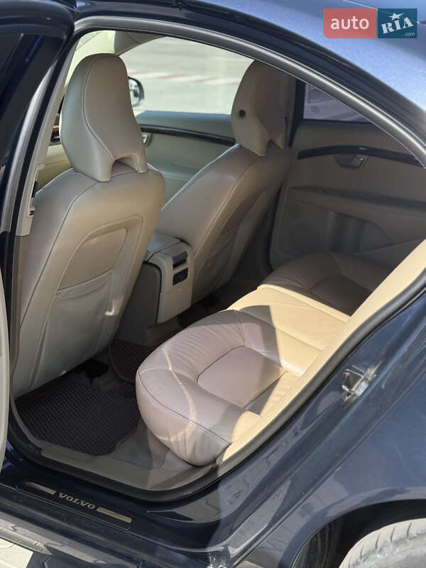 Седан Volvo S80 2010 в Калуші фото 10 Седан Volvo S80 2010 в Калуші