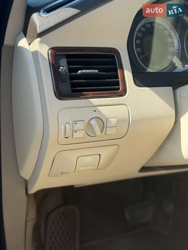 Седан Volvo S80 2010 в Калуші фото 36 Седан Volvo S80 2010 в Калуші