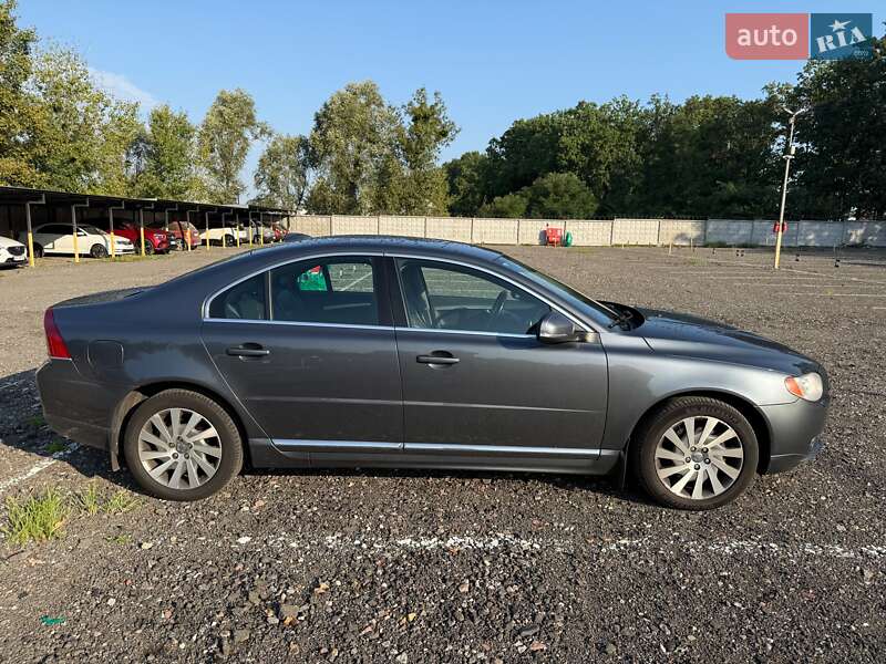 Volvo S80 2012