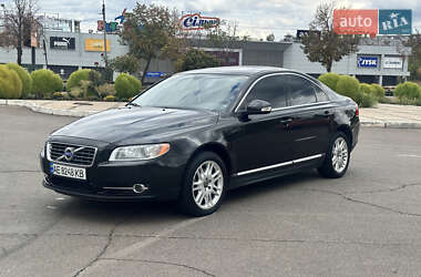 Седан Volvo S80 2010 в Кривом Роге