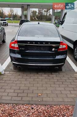 Седан Volvo S80 2016 в 
