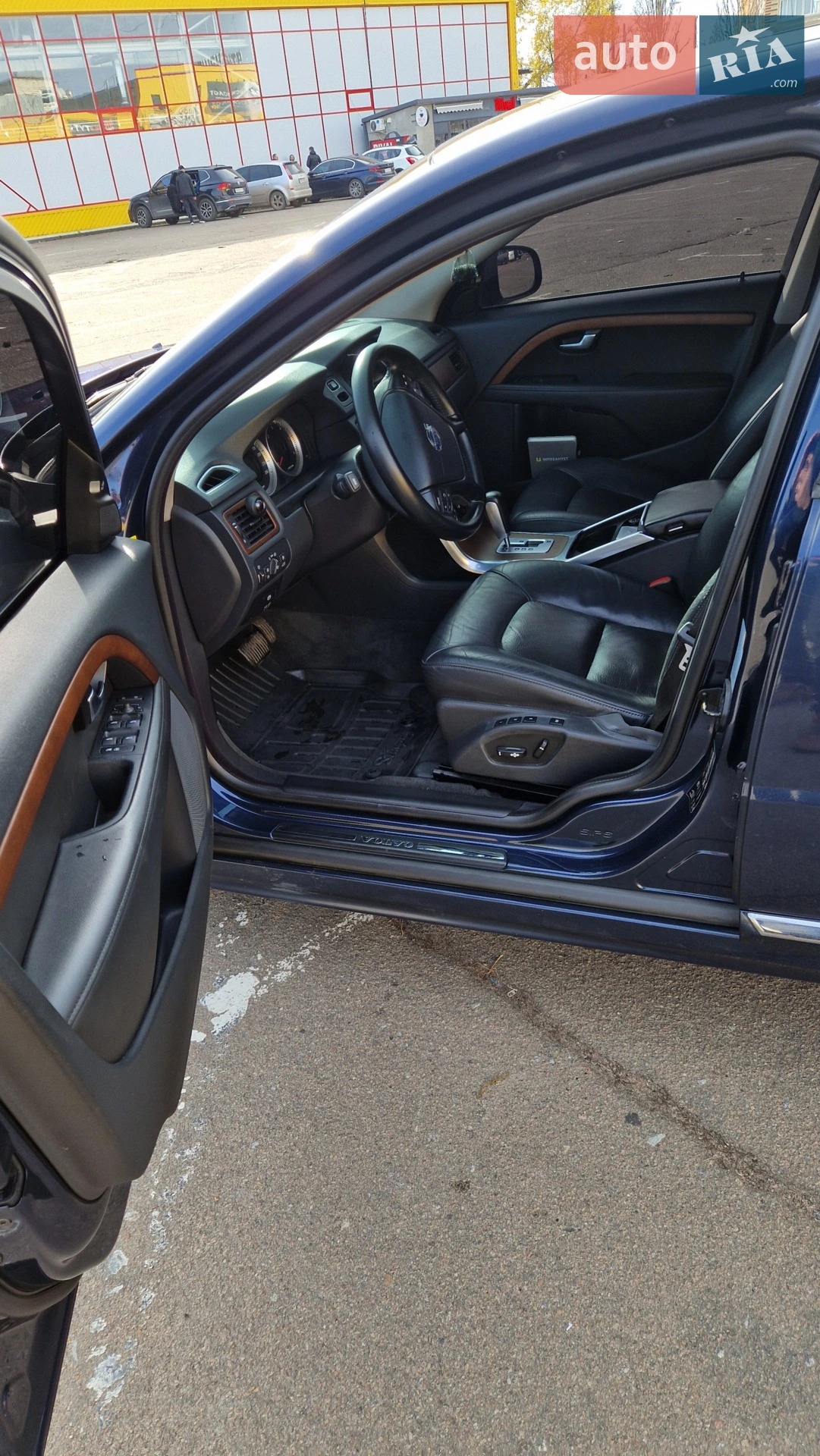 2011 Volvo S80 - мініатюра 8