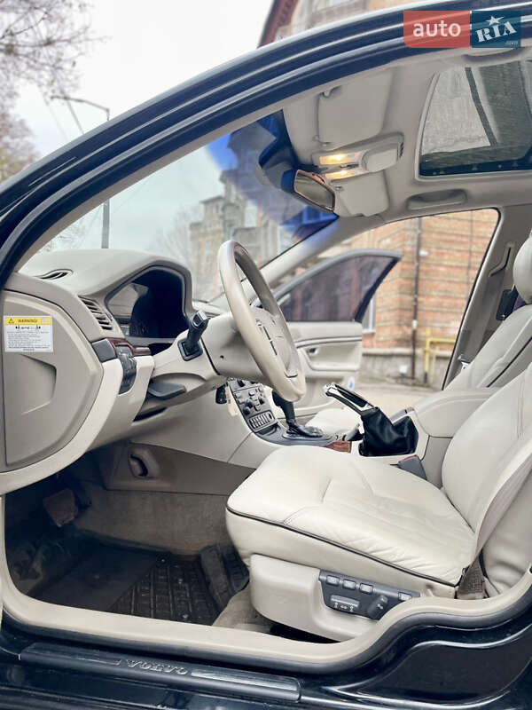 Седан Volvo S80 2003 в Киеве фото 43 Седан Volvo S80 2003 в Киеве