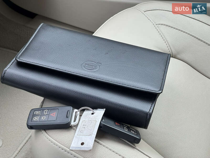 Седан Volvo S80 2015 в Львове