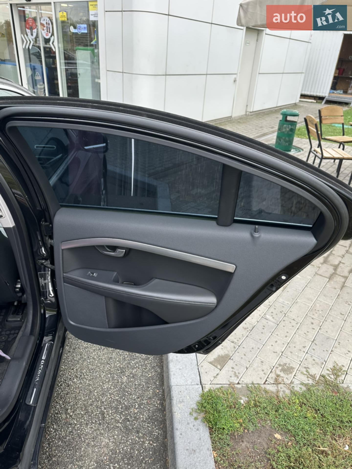 2011 Volvo S80 - мініатюра 12