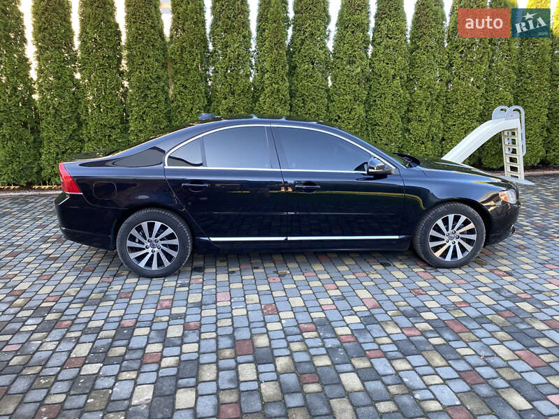 Седан Volvo S80 2012 в Львові