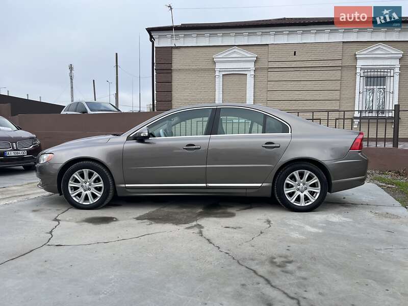 Седан Volvo S80 2010 в Белой Церкви