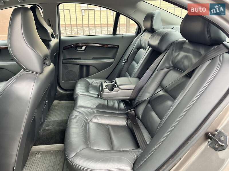 Седан Volvo S80 2010 в Белой Церкви