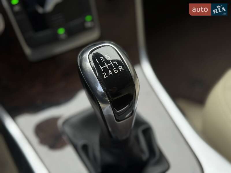 Седан Volvo S80 2014 в Киеве