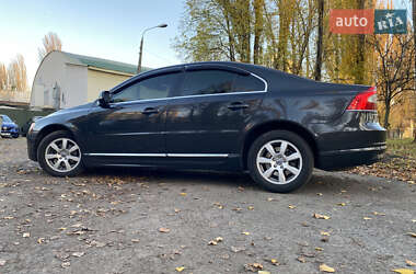 Седан Volvo S80 2013 в Киеве