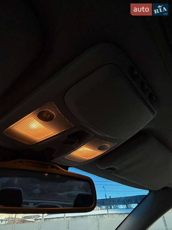 Седан Volvo S80 2003 в Києві